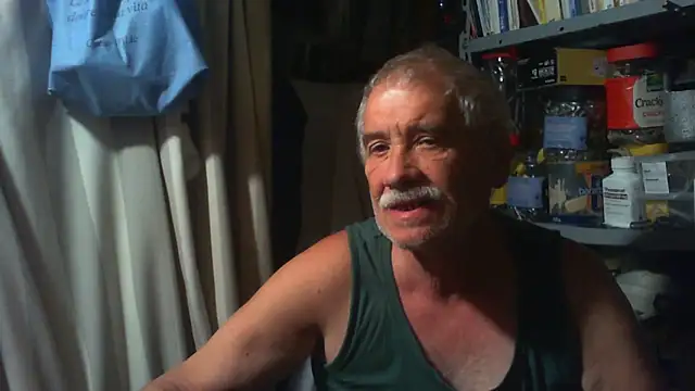 Snapshot of nonnomaturobisex chatting on 09.18.25 nonnomaturobisex online show from 09.18.25