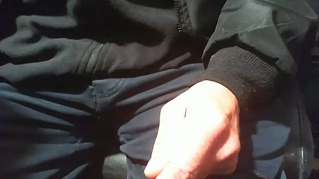 Snapshot of nonnomaturobisex chatting on 10.31.25 nonnomaturobisex online show from 10.31.25