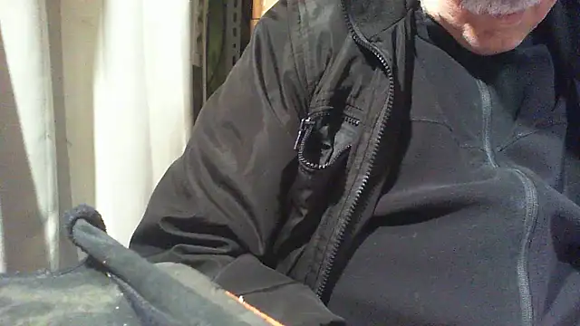 Snapshot of nonnomaturobisex chatting on 11.18.25 nonnomaturobisex online show from 11.18.25