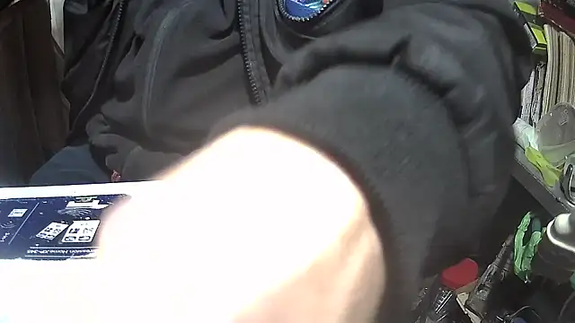 Snapshot of nonnomaturobisex chatting on 11.20.25 nonnomaturobisex online show from 11.20.25