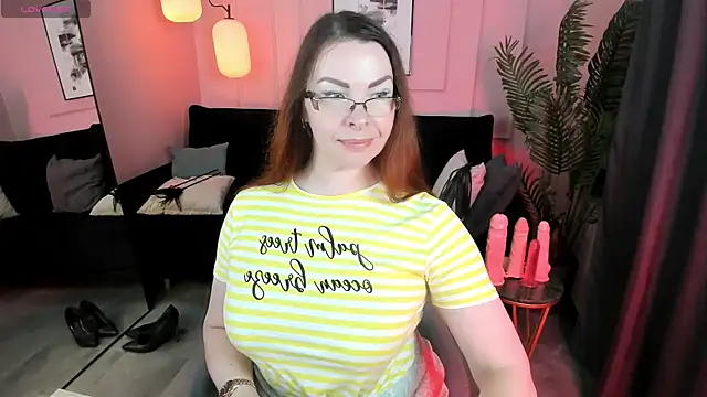 MrsIngrid online show from 07.18.26