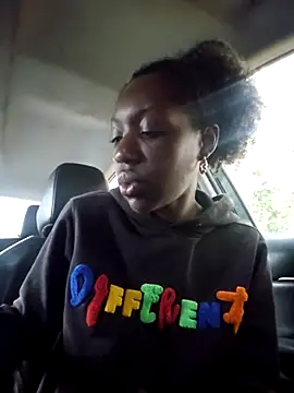 oliviaprettypussy online show from 10.26.25