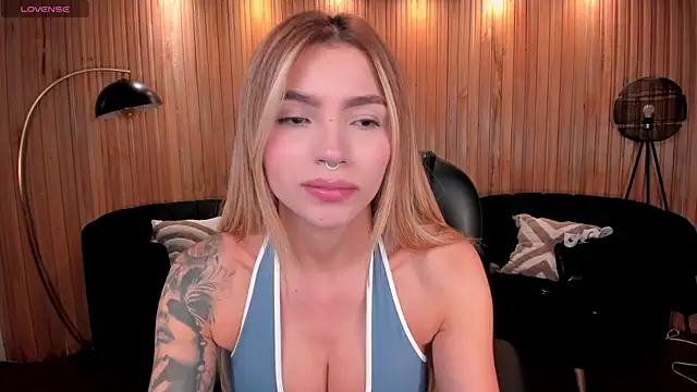 LexieWayne online show from 07.10.26