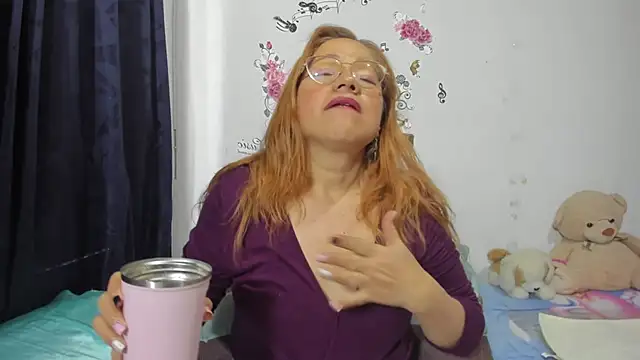 anthonela mature  online show from 10.04.25