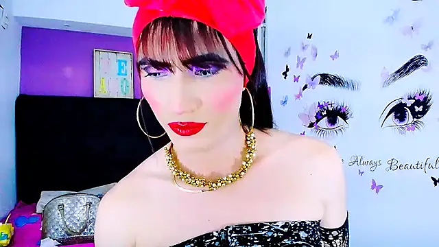 priscilahotker online show from 09.17.25
