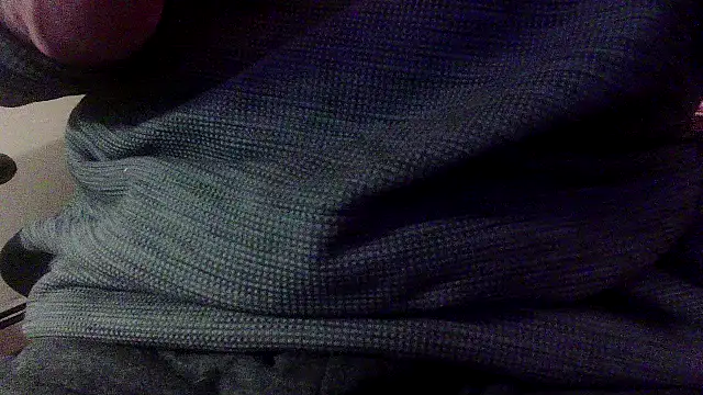 Snapshot of OralDesires2 chatting on 12.26.24 OralDesires2 online show from 12.26.24