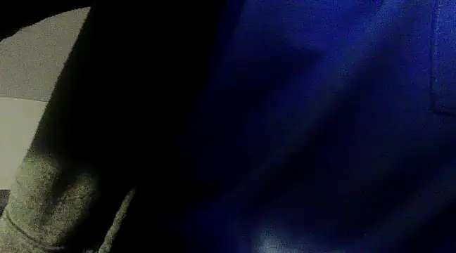 Snapshot of OralDesires2 chatting on 01.01.25 OralDesires2 online show from 01.01.25