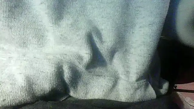 Snapshot of OralDesires2 chatting on 02.02.25 OralDesires2 online show from 02.02.25