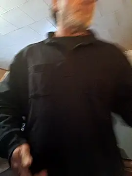 Snapshot of OralDesires2 chatting on 10.30.25 OralDesires2 online show from 10.30.25