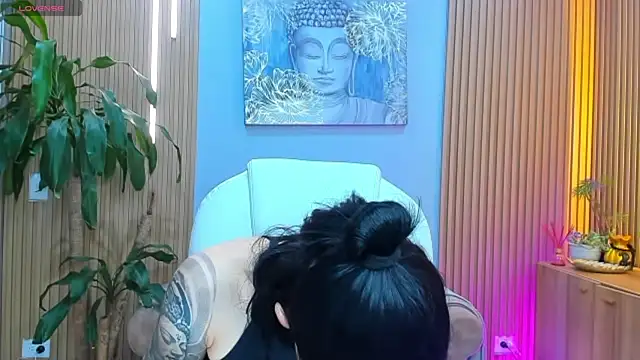 barbie scoth  online show from 05.07.26