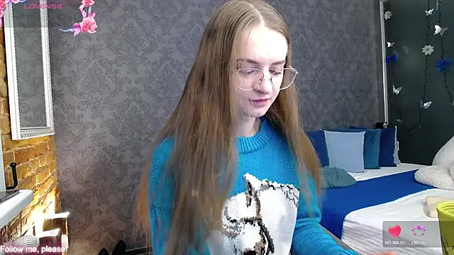 Snapshot of KateJonson chatting on 11.20.25 KateJonson online show from 11.20.25