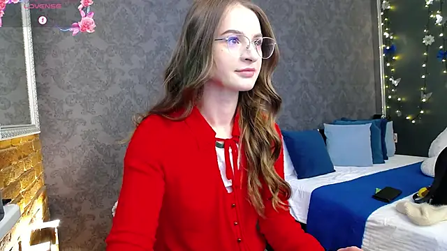 Snapshot of KateJonson chatting on 11.24.25 KateJonson online show from 11.24.25