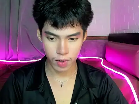 Snapshot of Lightjt04 chatting on 10.07.25 Lightjt04 online show from 10.07.25