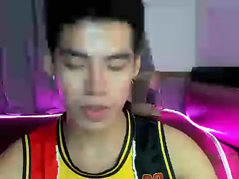 Snapshot of Lightjt04 chatting on 10.26.25 Lightjt04 online show from 10.26.25