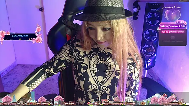 pink-2022 online show from 01.12.25