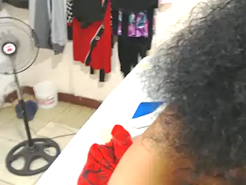 Snapshot of Yayis-hot-sexyw chatting on 12.22.24 Yayis-hot-sexyw online show from 12.22.24