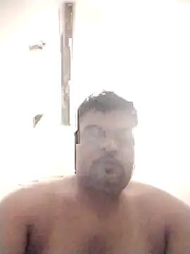 Snapshot of Desi_Londa_143 chatting on 09.16.25 Desi Londa 143 online show from 09.16.25