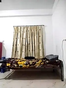 Snapshot of Desi_Londa_143 chatting on 09.19.25 Desi Londa 143 online show from 09.19.25