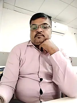 Desi Londa 143 online show from 12.17.25