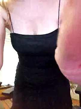 Snapshot of HotLana69 chatting on 03.13.25 HotLana69 online show from 03.13.25