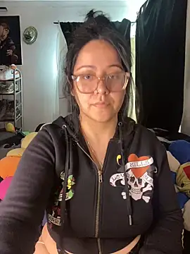 MsConejitaa online show from 12.17.24