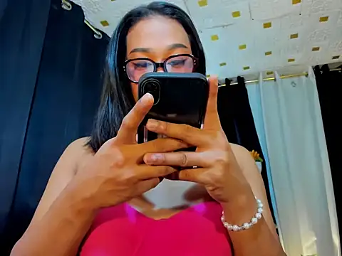 Snapshot of Mistress_Jolens chatting on 02.22.25 Mistress Jolens online show from 02.22.25