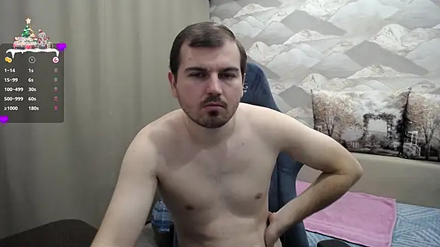 Snapshot of SerzhKorol1 chatting on 12.22.24 SerzhKorol1 online show from 12.22.24