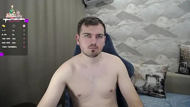 Snapshot of SerzhKorol1 chatting on 12.30.24 SerzhKorol1 online show from 12.30.24