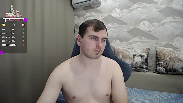Snapshot of SerzhKorol1 chatting on 01.13.25 SerzhKorol1 online show from 01.13.25