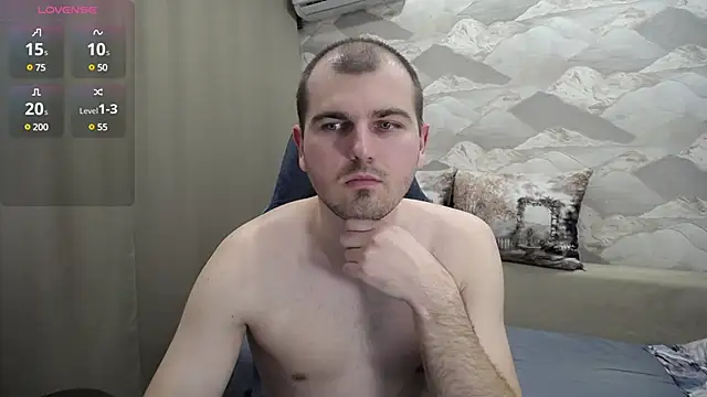 Snapshot of SerzhKorol1 chatting on 03.11.25 SerzhKorol1 online show from 03.11.25