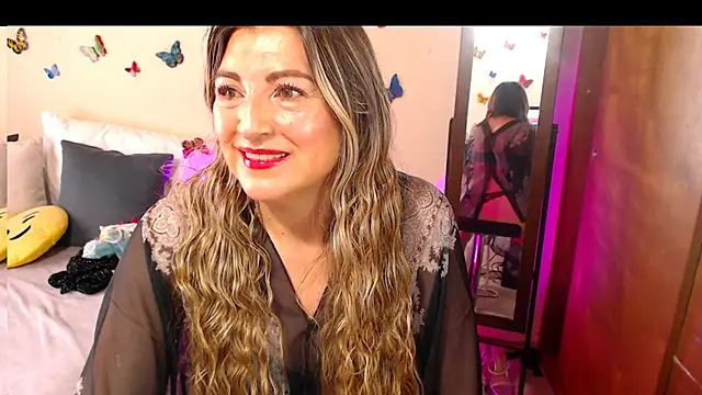 Jolie-Mature online show from 09.19.25