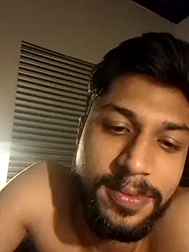  IRRESISTIBLE  online show from 10.01.25