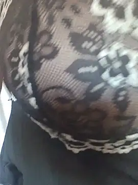 Snapshot of milfchantal4 chatting on 06.20.26 milfchantal4 online show from 06.20.26