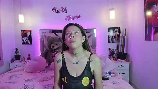 Karly moon online show from 06.12.26