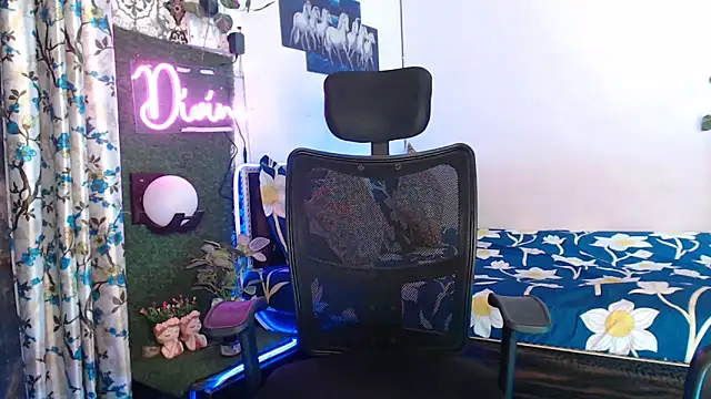 The Divine Love online show from 01.12.25