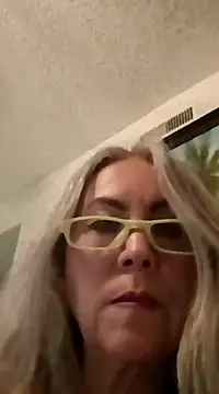 EvaRobinson online show from 12.18.24