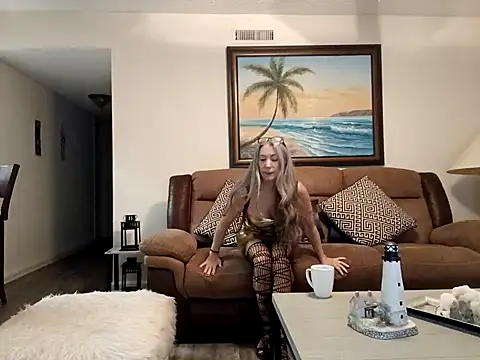 EvaRobinson online show from 01.10.25