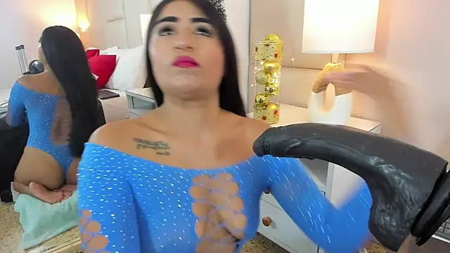 AntoniaRoss  online show from 12.10.24