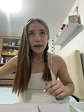 ShelbyHagen online show from 01.28.25