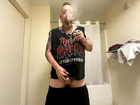 Snapshot of Littledick007007 chatting on 09.13.25 Littledick007007 online show from 09.13.25