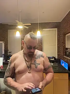 Snapshot of Littledick007007 chatting on 11.25.25 Littledick007007 online show from 11.25.25