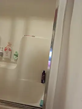 Snapshot of Littledick007007 chatting on 12.17.25 Littledick007007 online show from 12.17.25