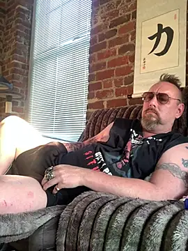 Snapshot of Littledick007007 chatting on 03.09.26 Littledick007007 online show from 03.09.26