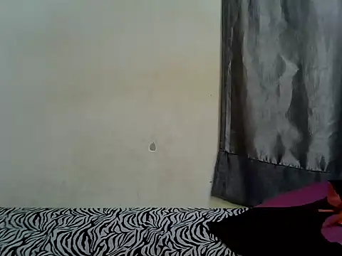Snapshot of For_youu chatting on 05.13.26 For youu online show from 05.13.26