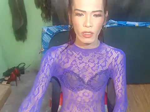 Snapshot of asianBIGjha chatting on 10.12.25 asianBIGjha online show from 10.12.25