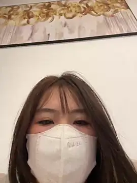 Snapshot of Onee-Chew chatting on 03.08.26 Onee-Chew online show from 03.08.26