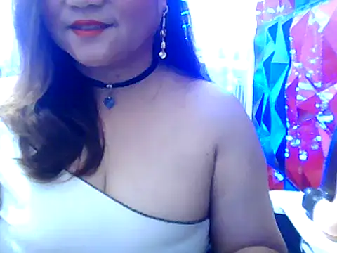 Snapshot of URFUCKINGDOLL chatting on 09.11.25 URFUCKINGDOLL online show from 09.11.25