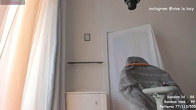 Snapshot of Lucy_Ember chatting on 12.08.24 Lucy Ember online show from 12.08.24