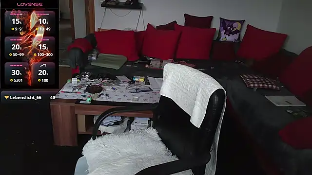 HeisseomaOriginal online show from 02.24.25