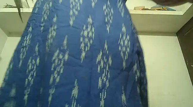 Snapshot of Akhilamolu_the_transsissy chatting on 03.21.25 Akhilamolu the transsissy online show from 03.21.25